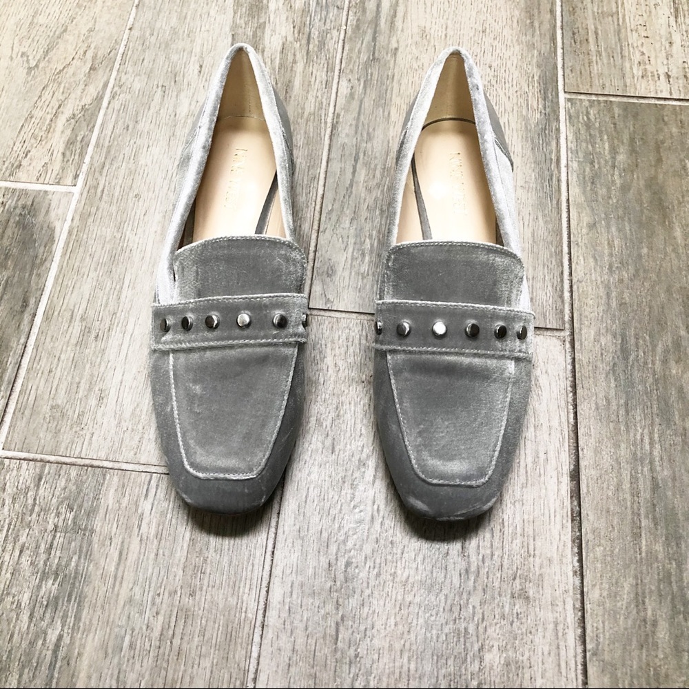 Nine West Gray Velvet and Stud Xiamarao flats
